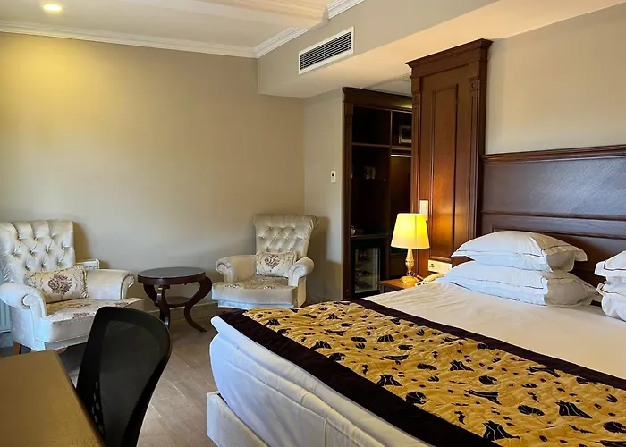Glk Premier The Home Suites & Spa